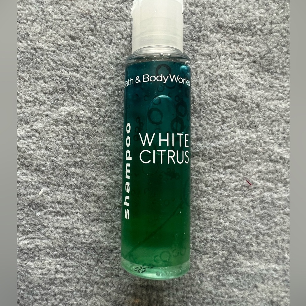 Bath & Body Works white citrus shampoo‎ travel size mini bottles scent flip top